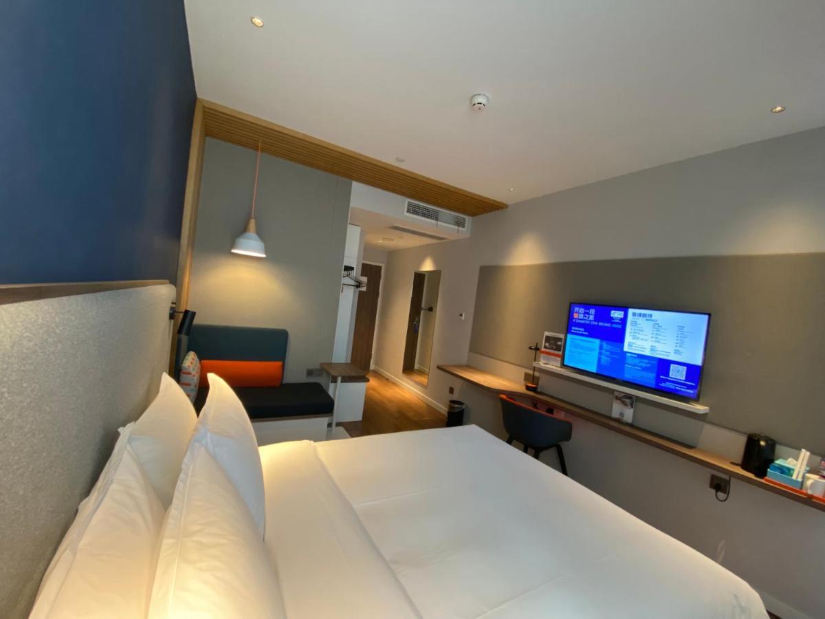 Holiday Inn Express Shanghai Tangzhen By Ihg - 20 Mins To Disney Land Xangai Exterior foto