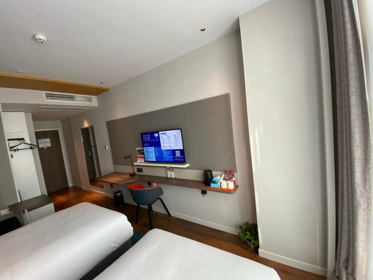 Holiday Inn Express Shanghai Tangzhen By Ihg - 20 Mins To Disney Land Xangai Exterior foto