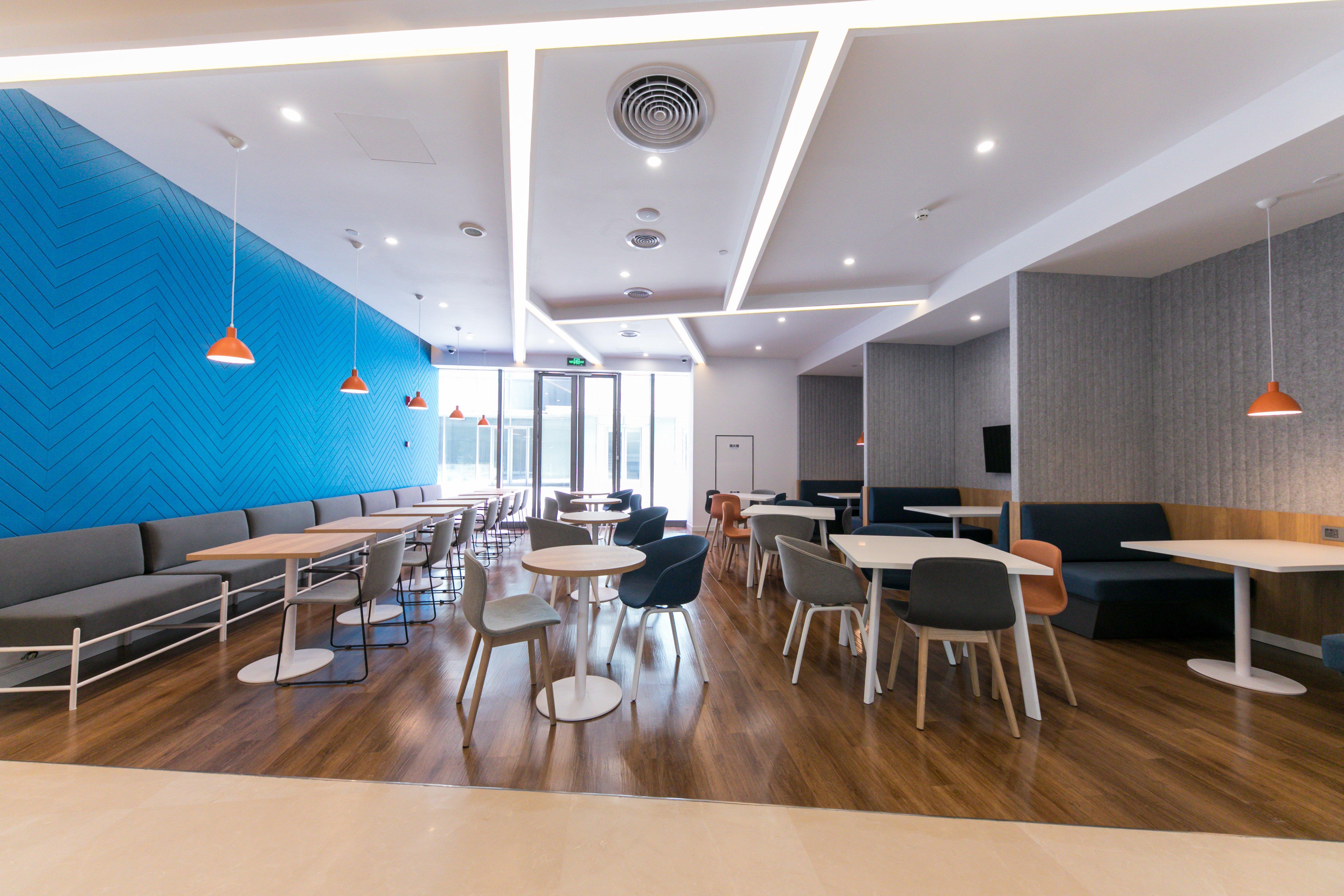 Holiday Inn Express Shanghai Tangzhen By Ihg - 20 Mins To Disney Land Xangai Exterior foto