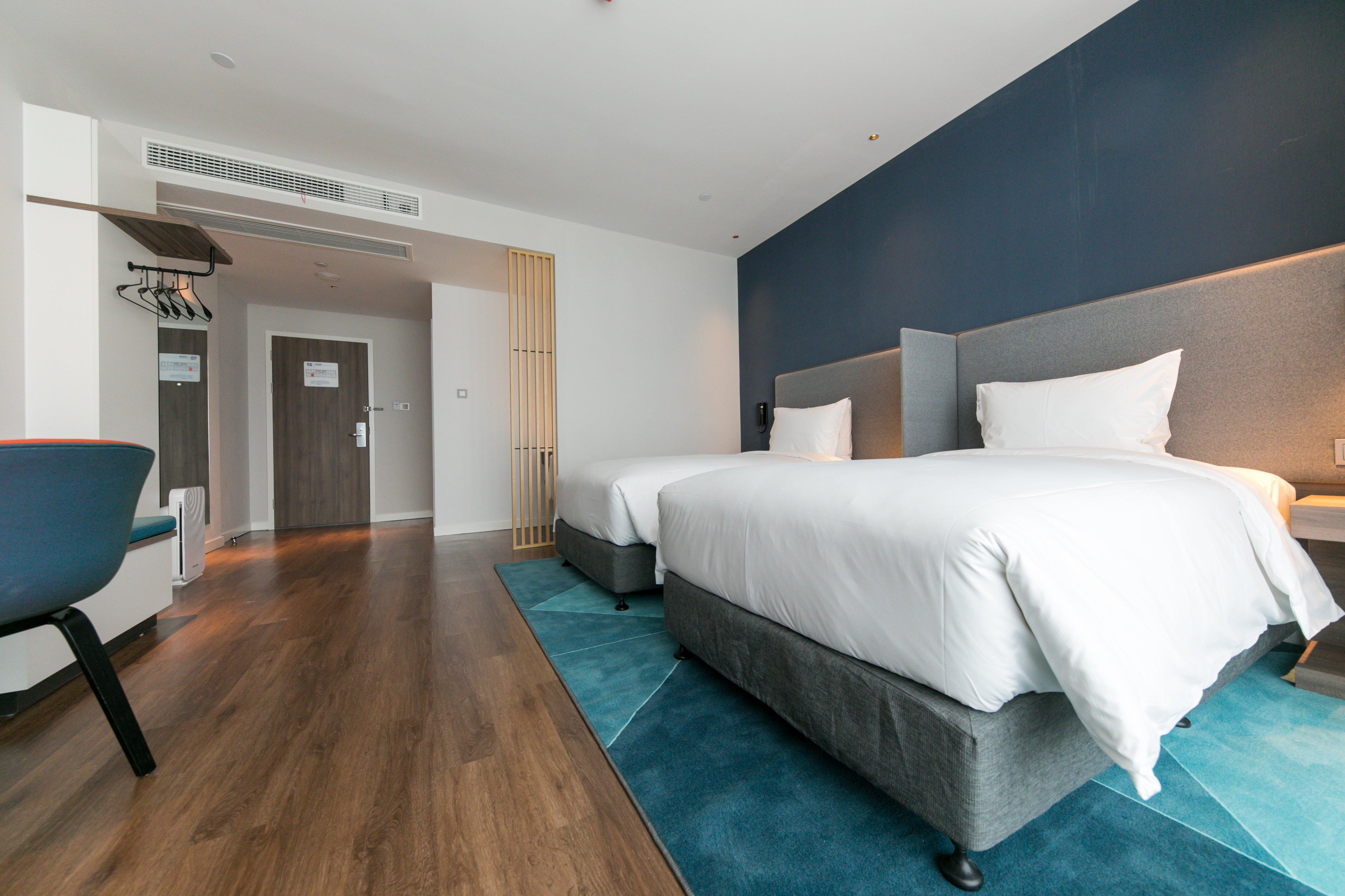 Holiday Inn Express Shanghai Tangzhen By Ihg - 20 Mins To Disney Land Xangai Exterior foto
