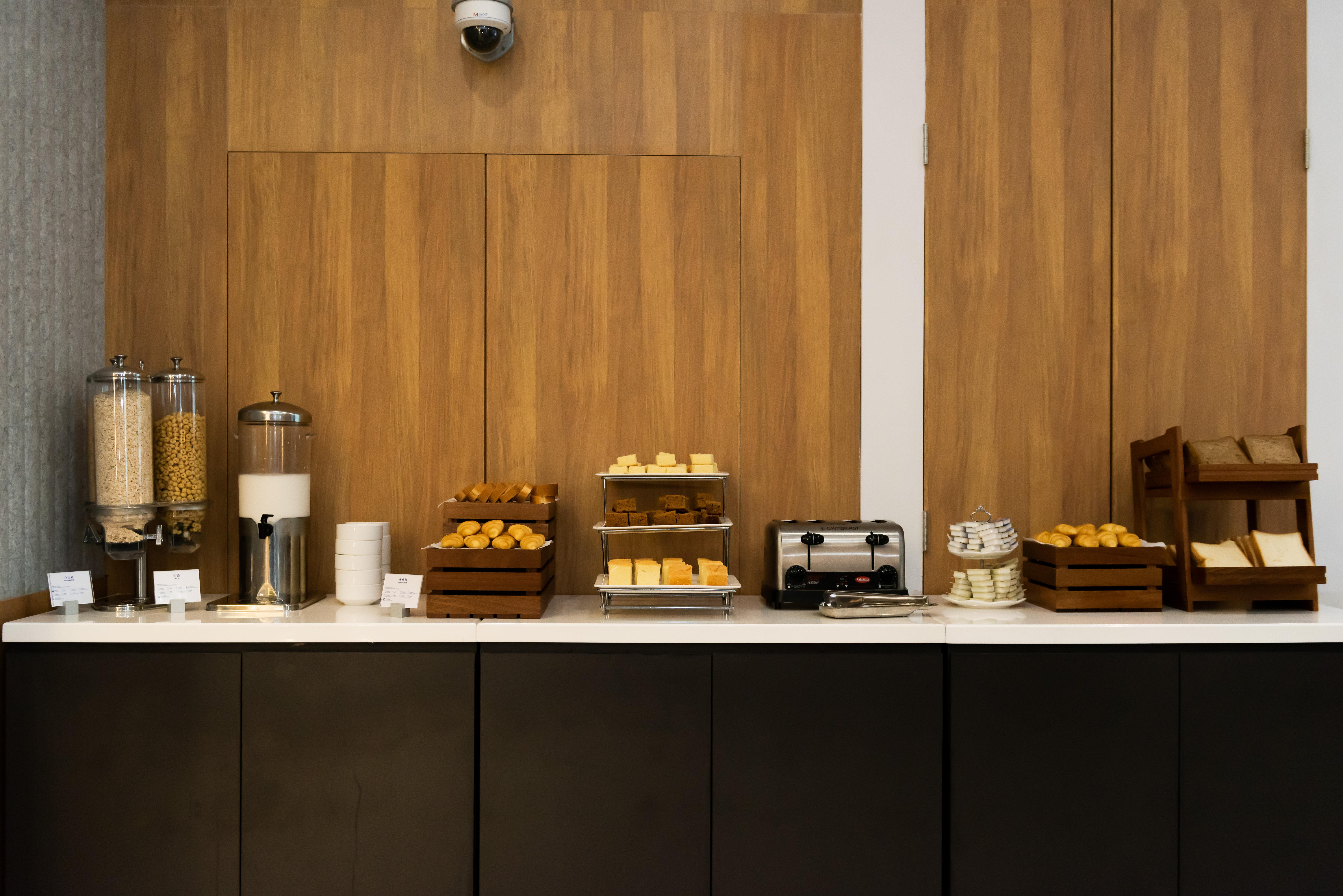 Holiday Inn Express Shanghai Tangzhen By Ihg - 20 Mins To Disney Land Xangai Exterior foto